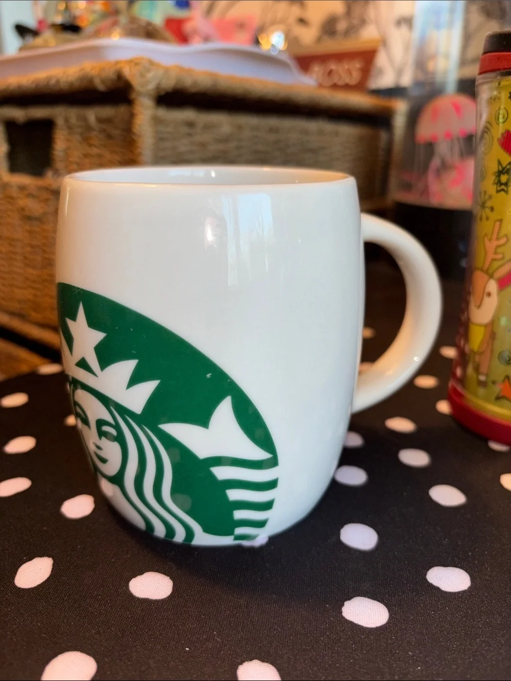 EUC STARBUCKS BUNDLE. One porcelain Canister, two Coffee cups and a kids to go c